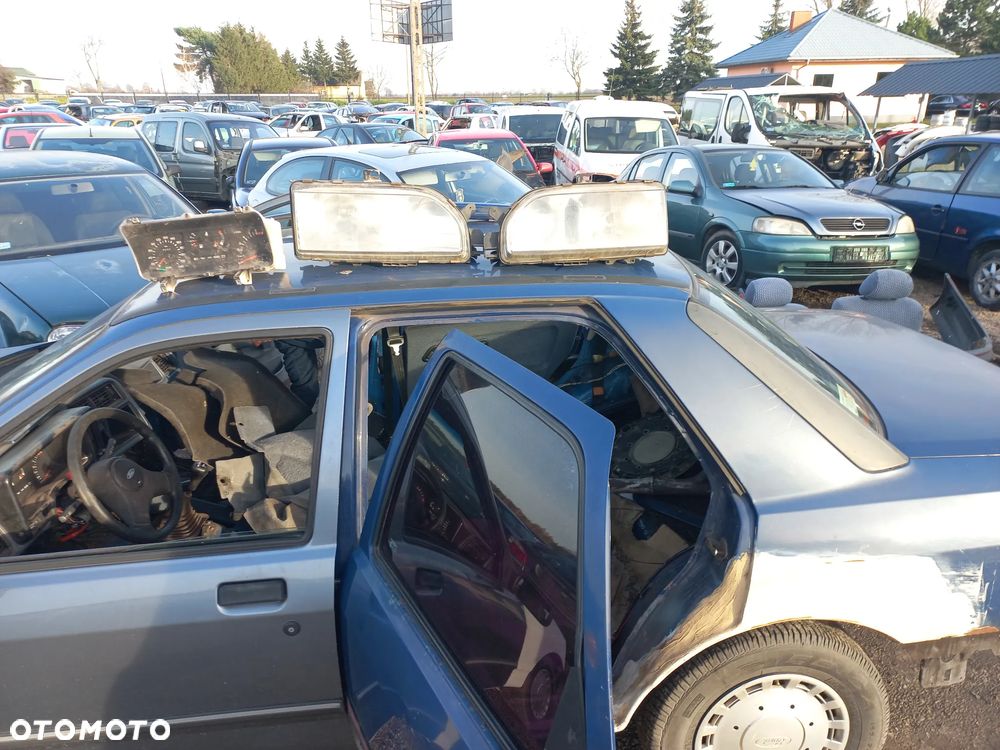 Ford Sierra 1.8 B sedan wszystkie części - 8