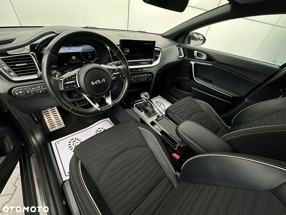 Kia ProCeed 1.5 T-GDI GT Line DCT - 13