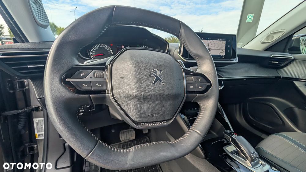 Peugeot 2008 1.2 PureTech Allure Pack S&S EAT8 - 14