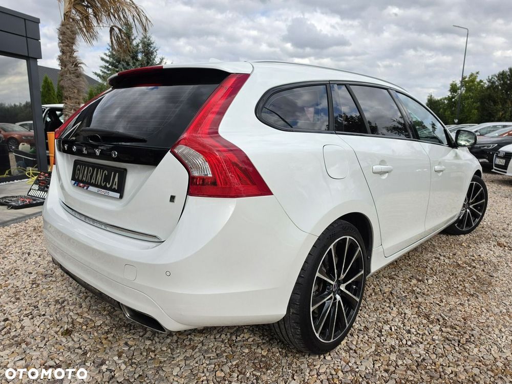Volvo V60 2015