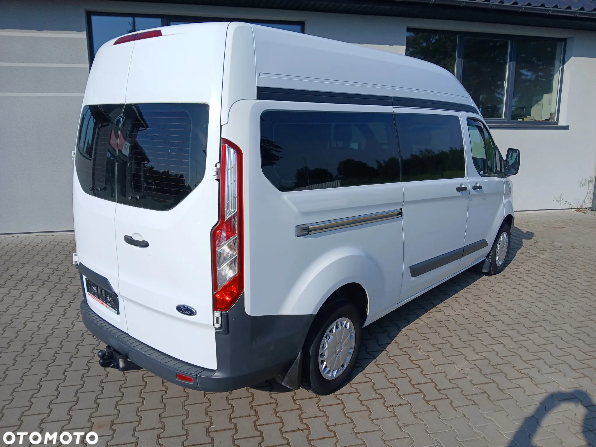 Ford Tourneo Custom 300 L2H1 VA Trend - 3