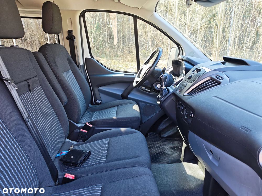 Ford Transit Custom - 19