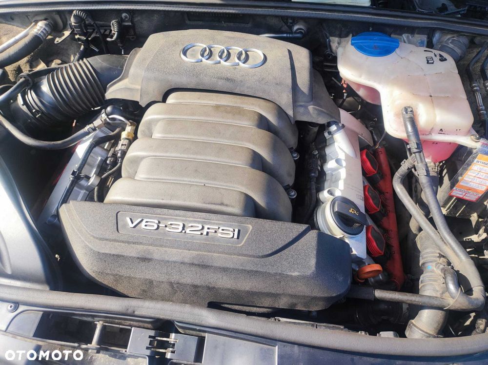 Audi A4 Limousine - 7