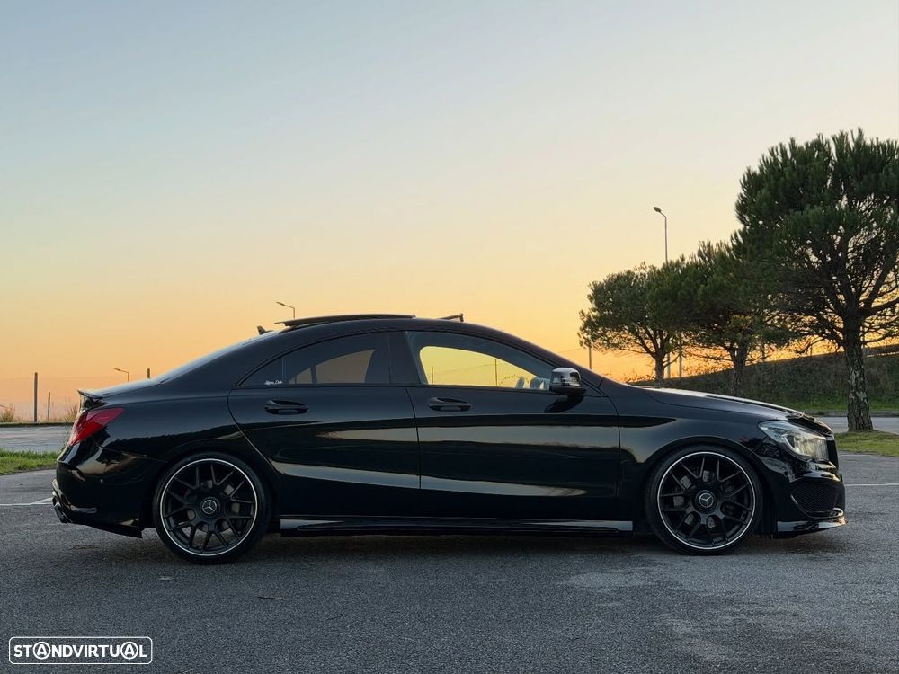 Mercedes-Benz CLA 220 CDI 7G-DCT AMG Line - 17