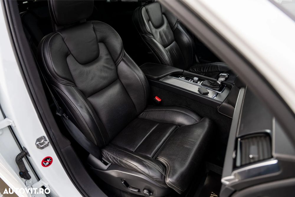 Volvo XC 90 D5 AWD Geartronic Inscription - 21