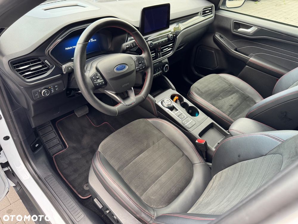 Ford Kuga 2.5 Duratec FHEV 4x4 ST-LINE X - 16