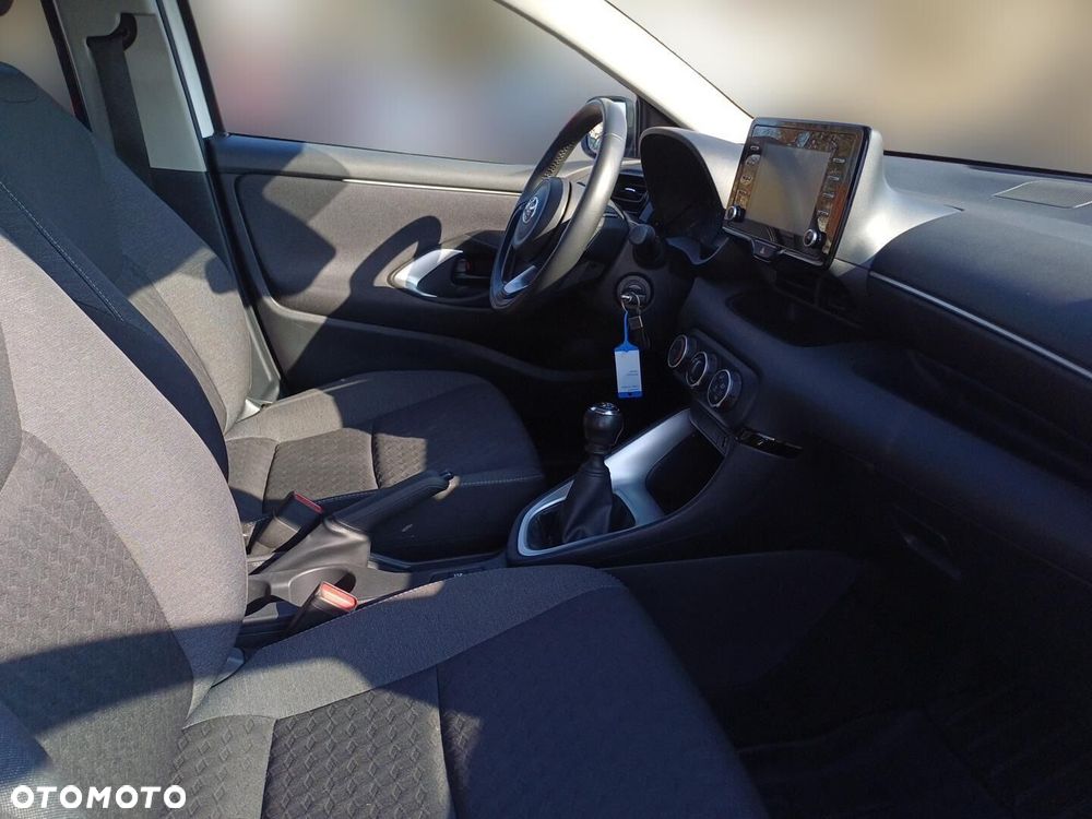 Toyota Yaris - 9