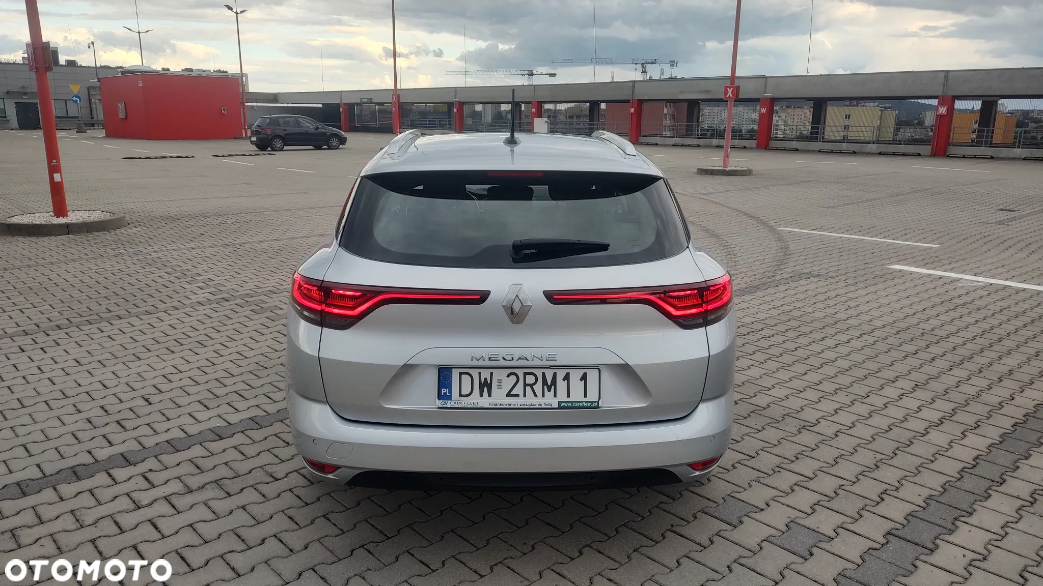 Renault Megane 1.3 TCe FAP Zen - 7