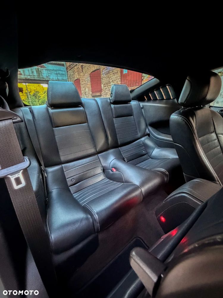 Ford Mustang 3.7 V6 Premium - 30