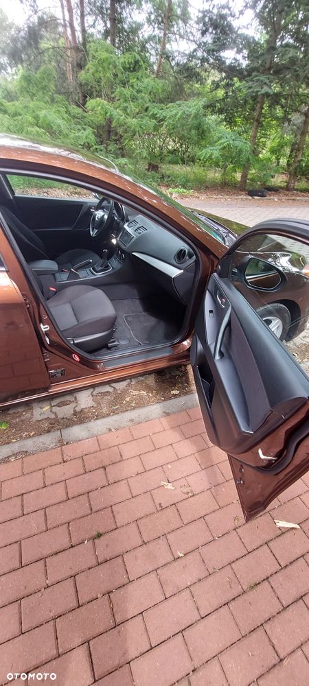 Mazda 3 1.6 CD Exclusive + - 11