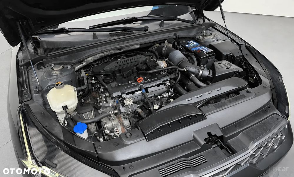 Kia K5 - 13