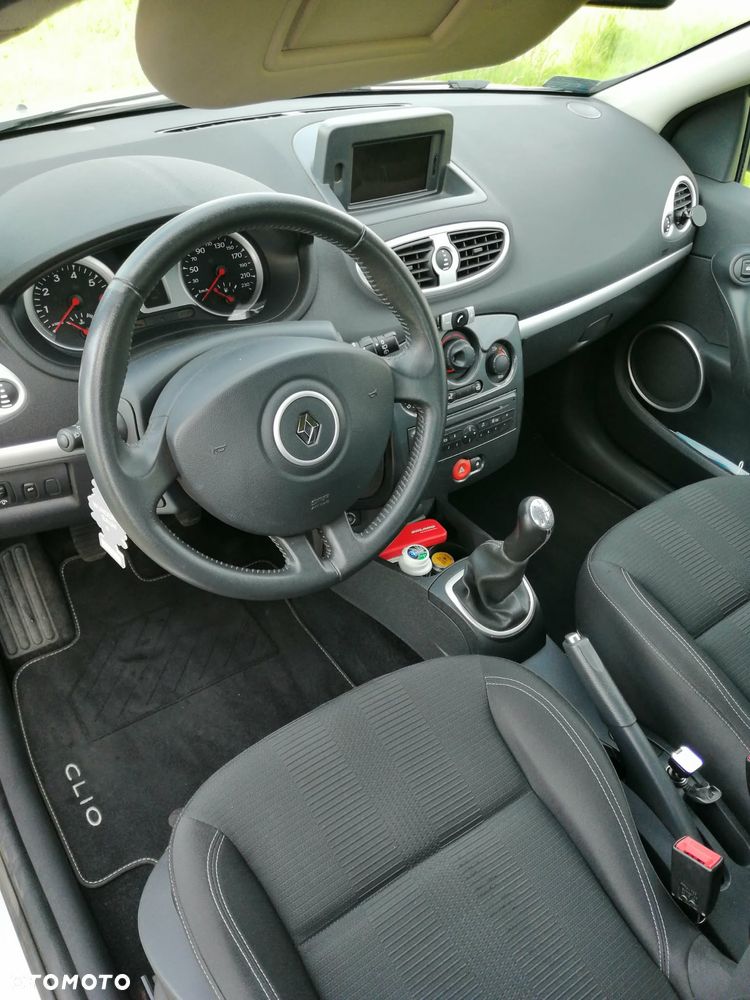 Renault Clio 1.2 TCE Expression - 10