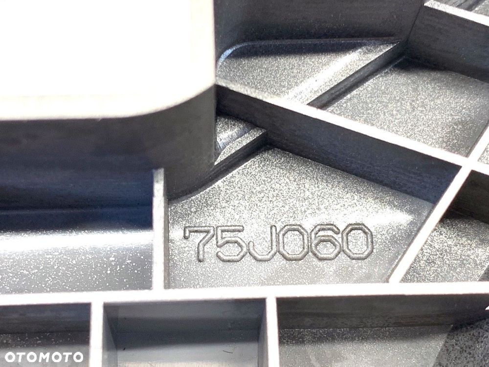 PRZEŁĄCZNIKI KIEROWNICY  LEXUS IS III (_E3_) 2013 - 2022 300h (AVE30_) 133 kW [181 KM] Hybryda - 6