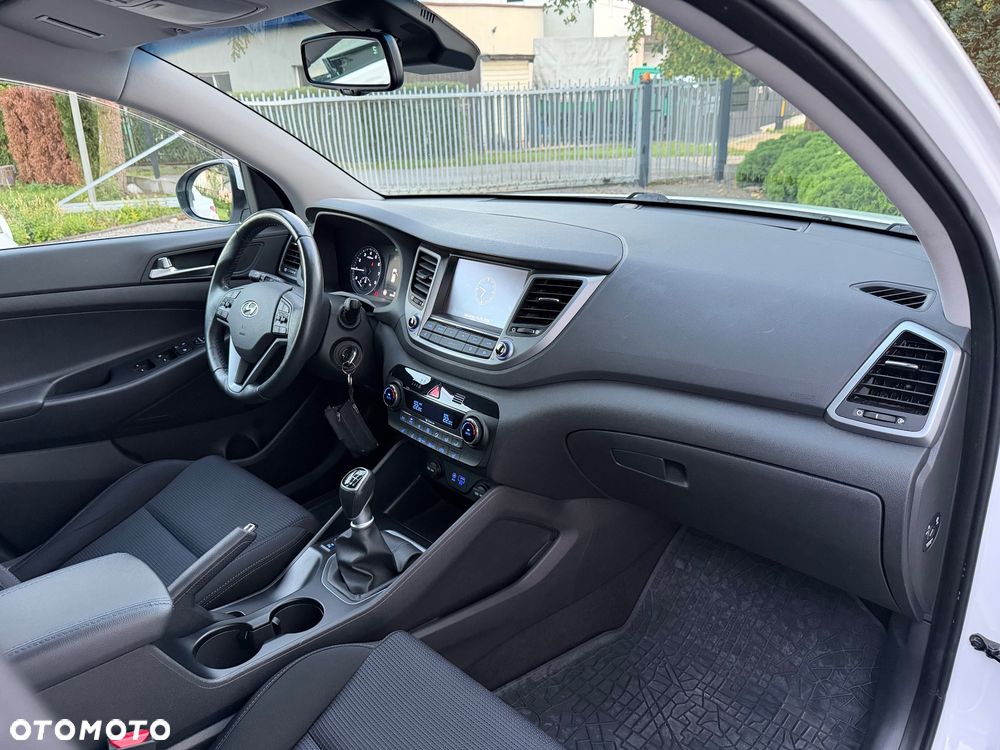Hyundai Tucson 1.6 T-GDi Comfort 2WD - 18