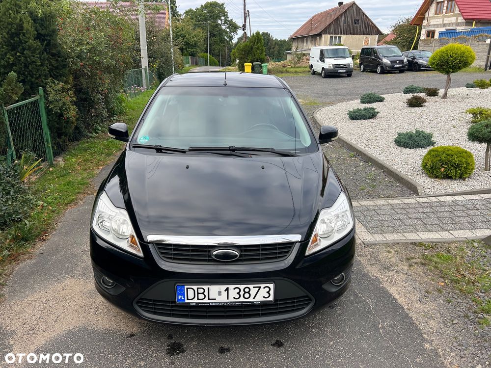 Ford Focus 1.6 16V Style+ - 10