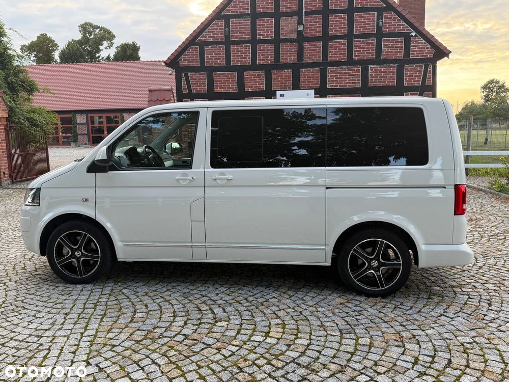Volkswagen Multivan - 7