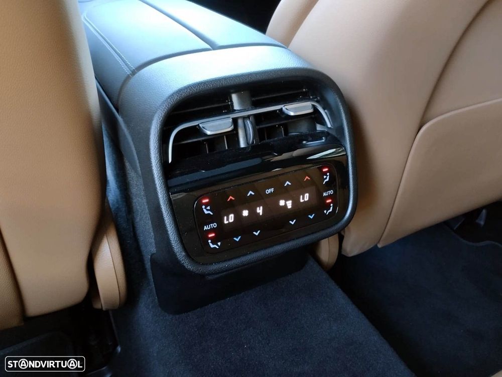 Mercedes-Benz E 300 de 4Matic All-Terrain - 6