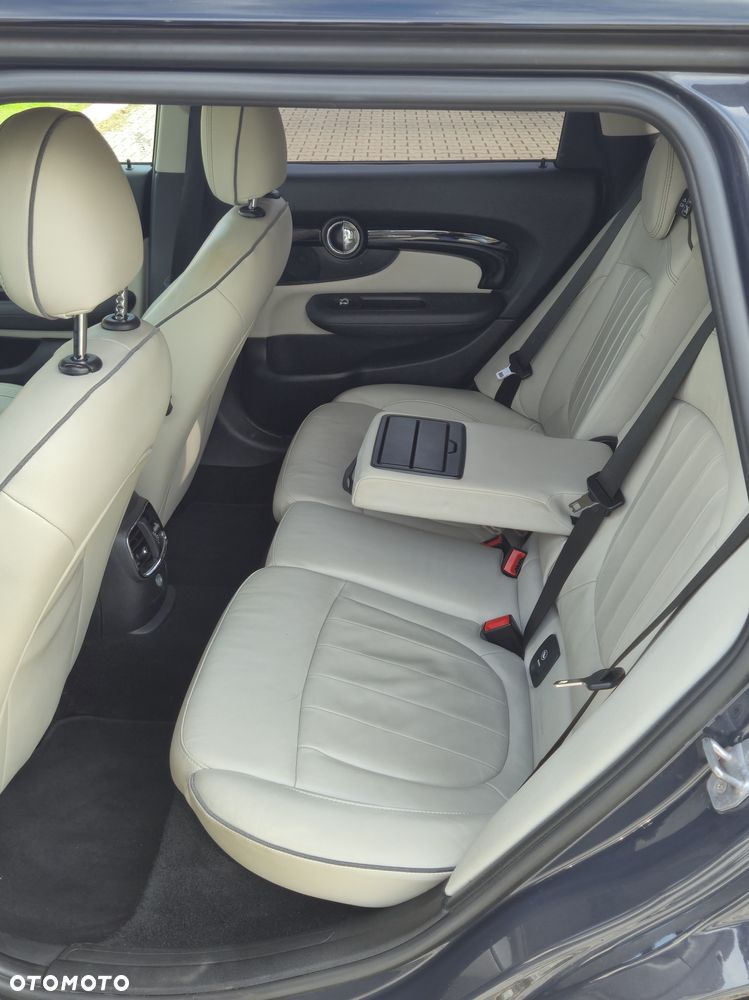 MINI Clubman Cooper SD - 17