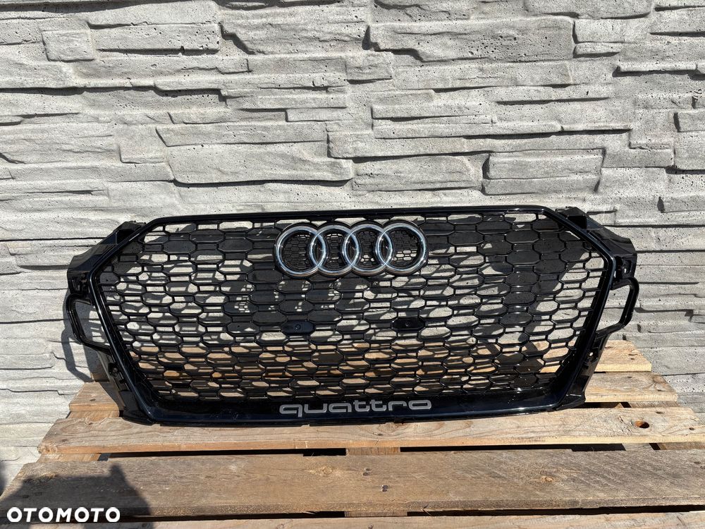 AUDI RS5 8W6 Grill /Atrapa zderzaka  8W6853651 - 2