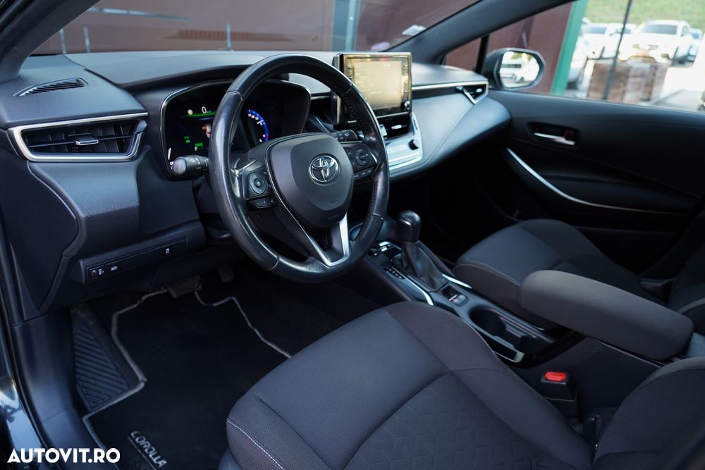Toyota Corolla 1.8 HSD Business - 13