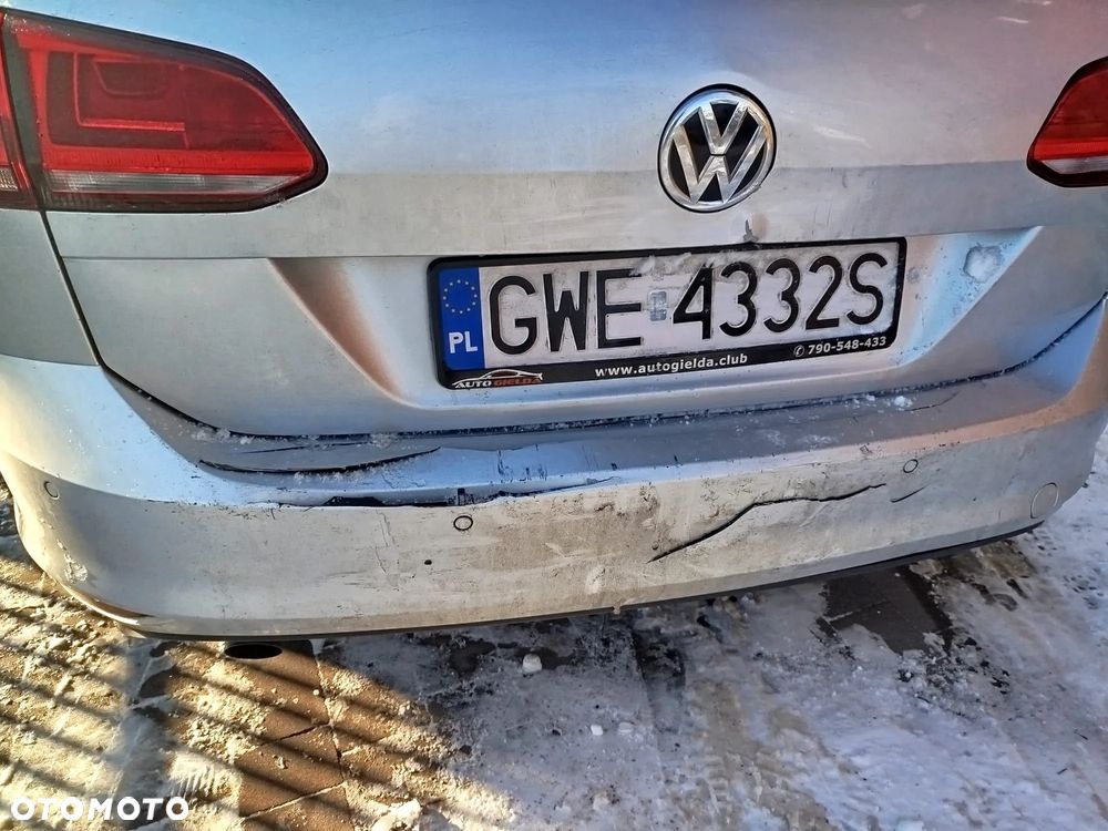 Volkswagen Golf - 26