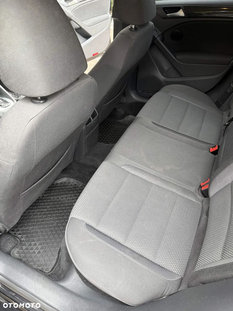 Volkswagen Golf 1.4 TSI Comfortline DSG - 12
