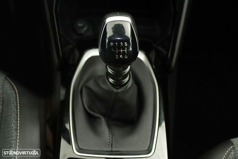 Peugeot 2008 1.2 Allure - 14