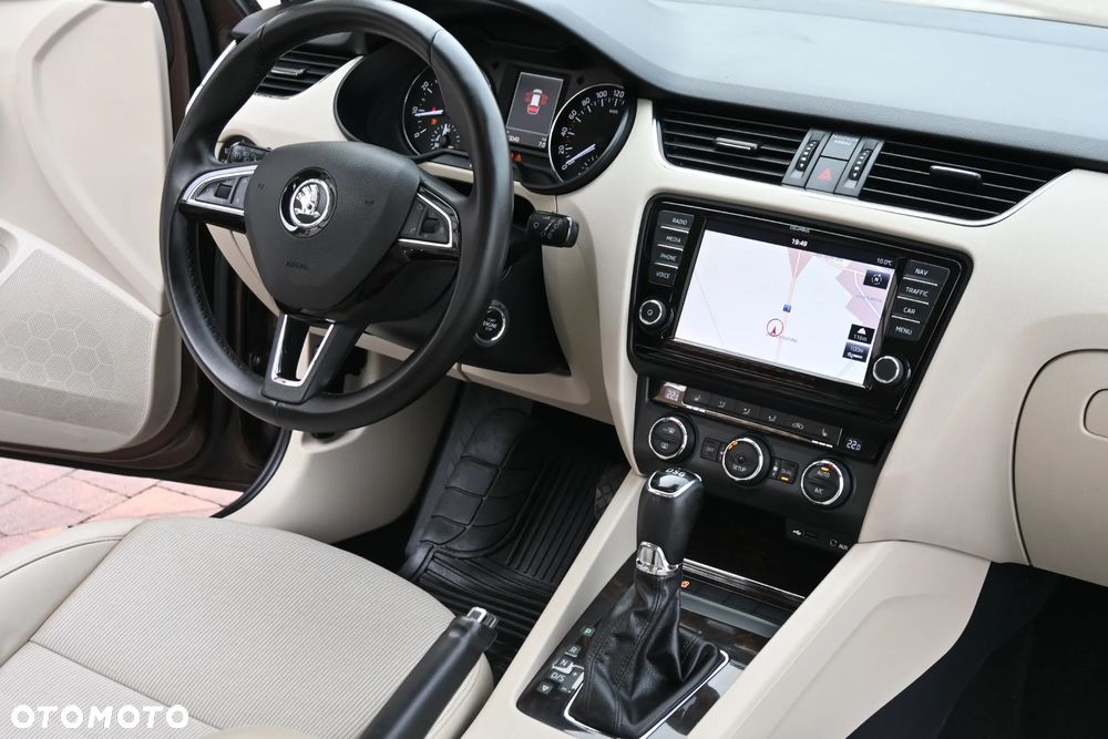 Skoda Octavia 1.8 TSI DSG L&K - 20