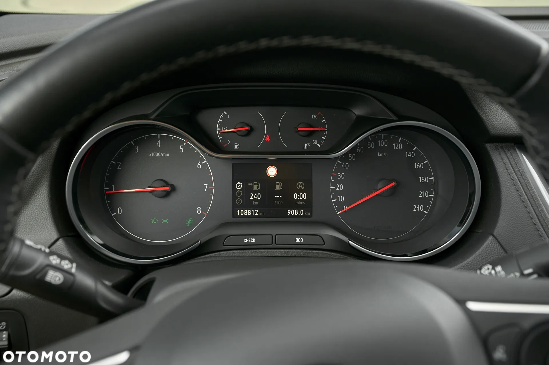 Opel Grandland X 1.2 T Innovation S&S - 39