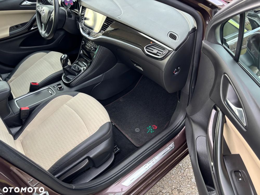 Opel Astra - 10