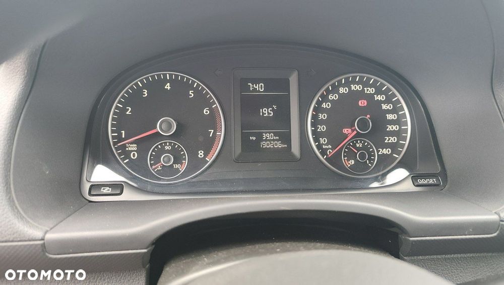 Volkswagen Caddy - 12