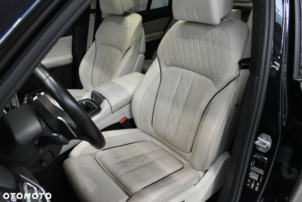 BMW X5 - 12