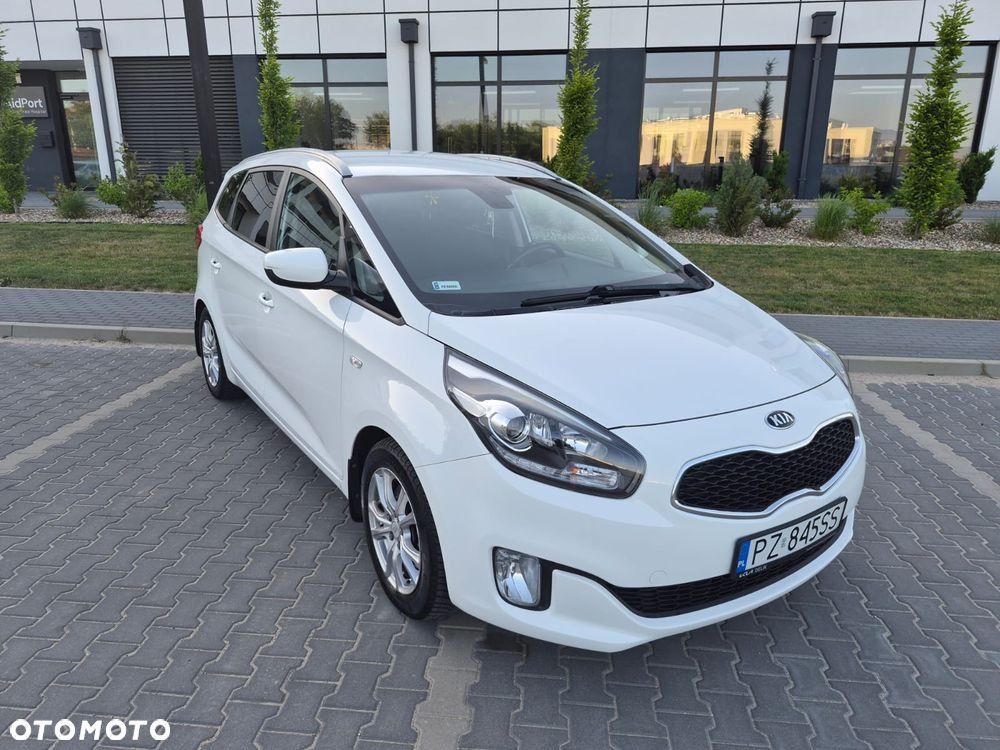 Kia Carens 1.6 GDI M EU6 - 2