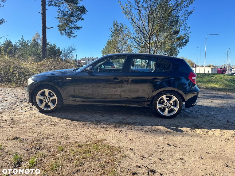 BMW Seria 1 120d DPF - 4
