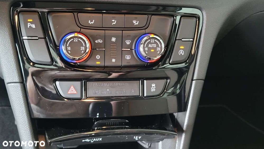 Opel Mokka X - 15