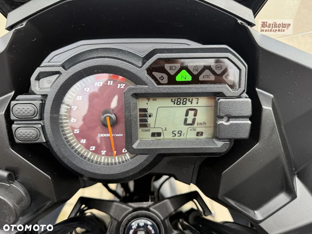 Kawasaki Versys 1000 - 17