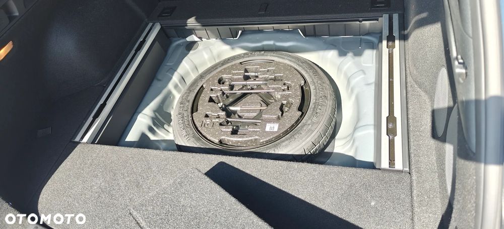 Kia Ceed 1.5 T-GDI L Business Line Plus DCT - 16