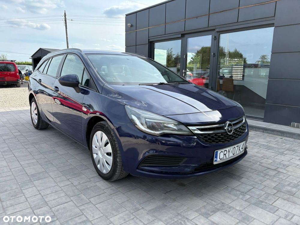 Opel Astra - 1
