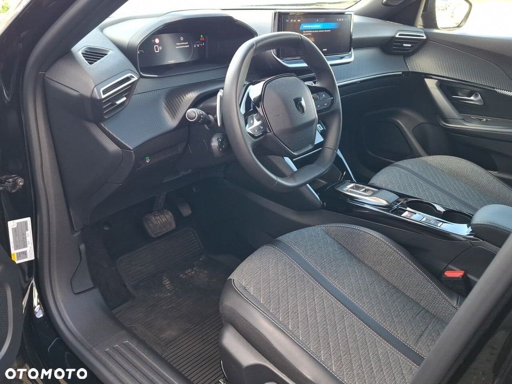 Peugeot 2008 1.2 PureTech Allure S&S EAT8 - 20