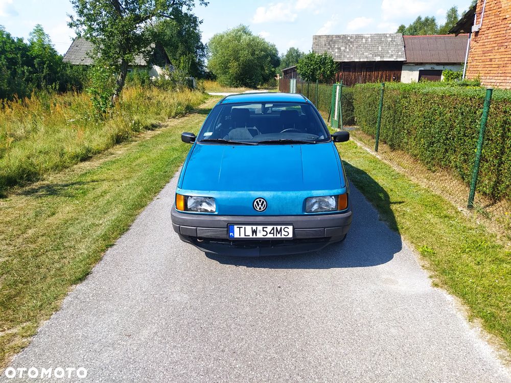 Volkswagen Passat Variant 1.6 CL - 1