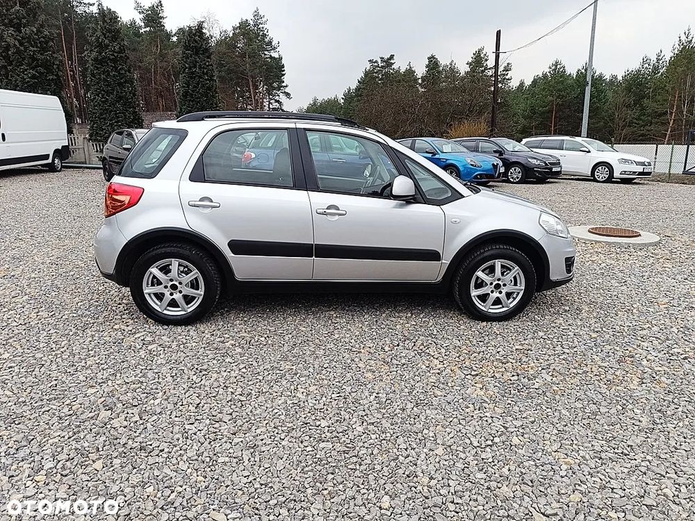 Suzuki SX4 1.6 Premium 4WD - 4