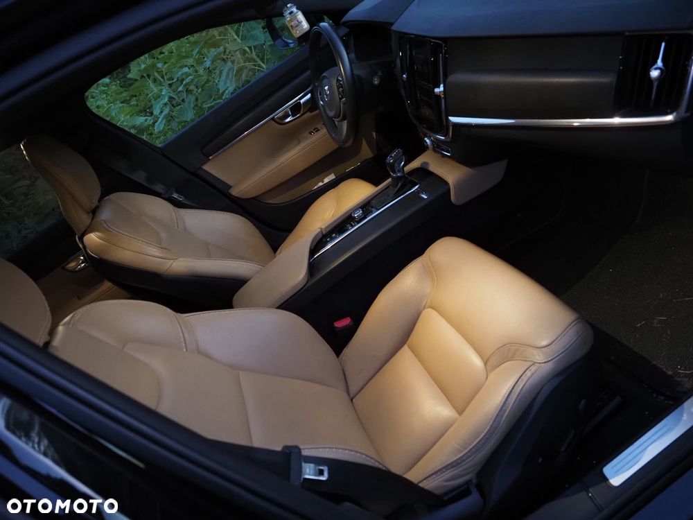 Volvo V90 Cross Country T6 AWD - 9