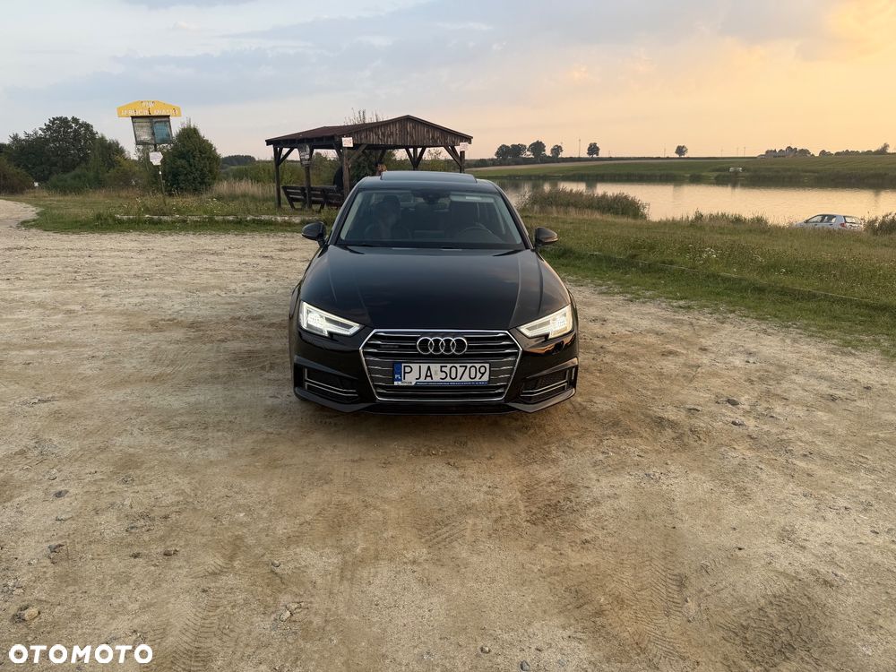 Audi A4 - 4