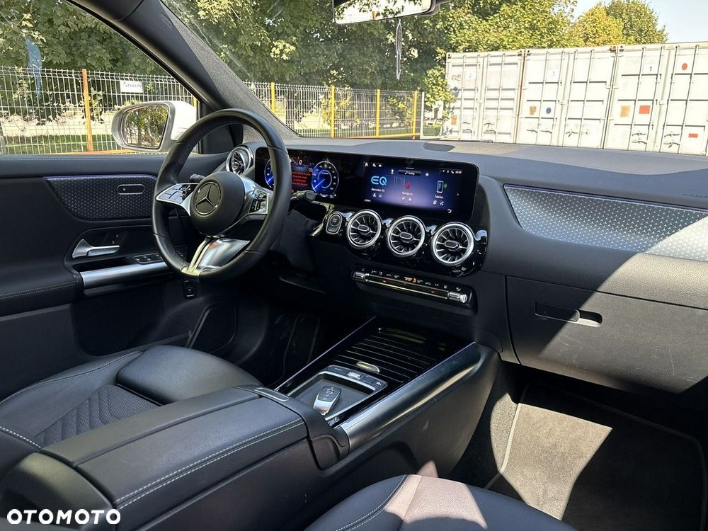 Mercedes-Benz EQA 250+ 70.5kWh Progressive - 13