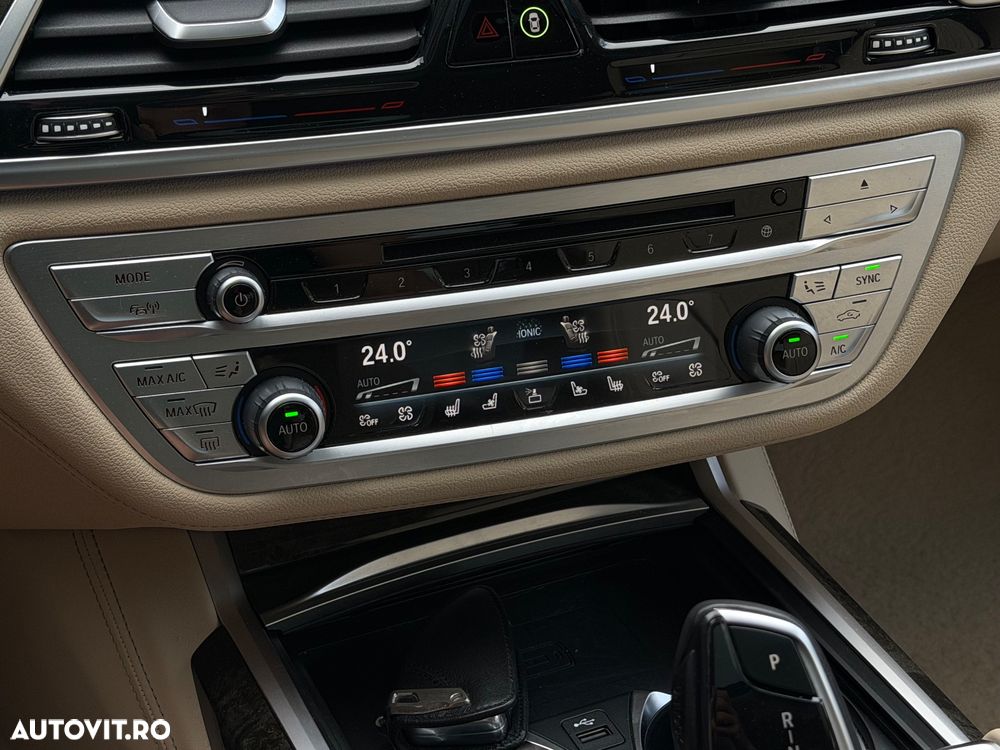 BMW Seria 7 730Ld - 25