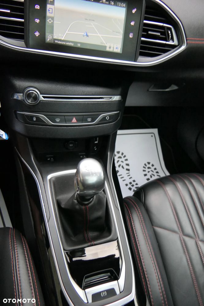 Peugeot 308 BlueHDi 150 Stop & Start GT-Line Edition - 29