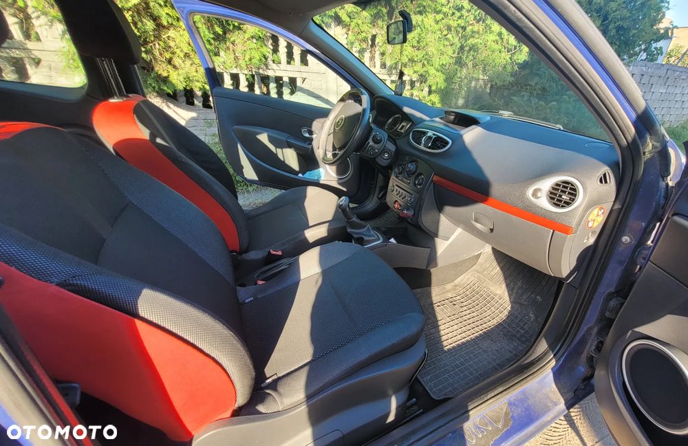 Renault Clio 1.2 16V Rip Curl - 10