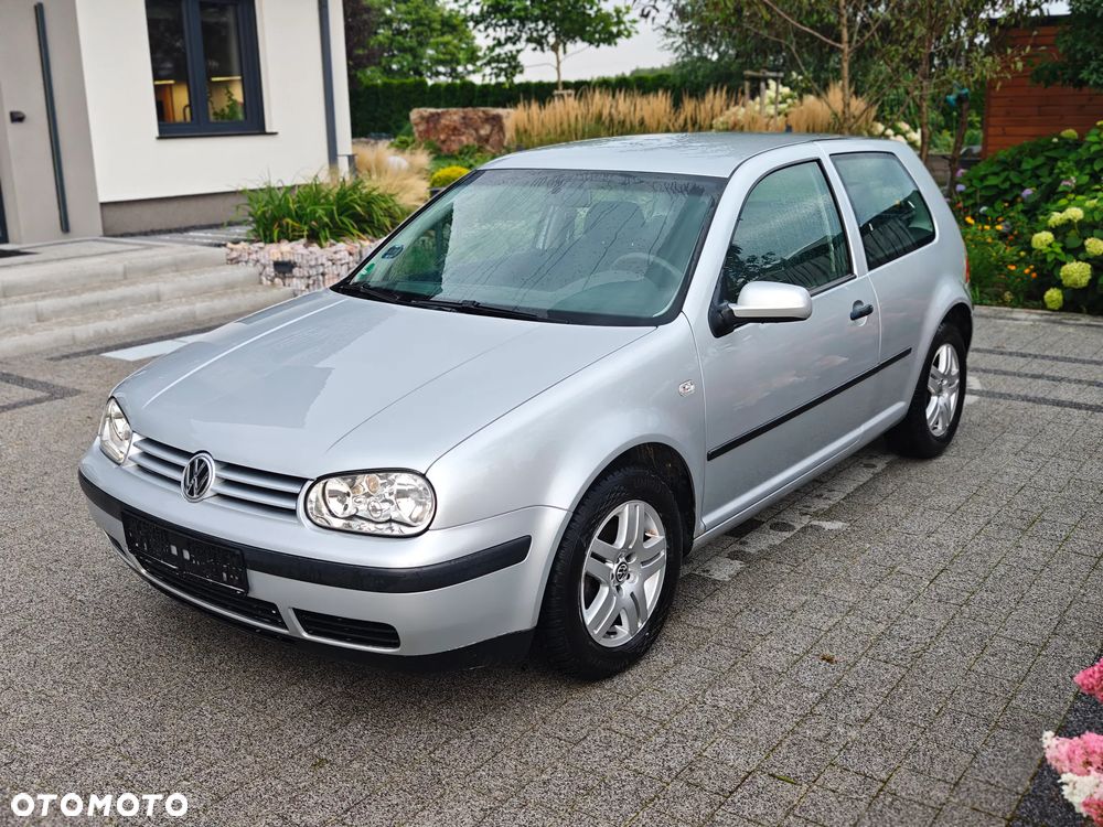 Volkswagen Golf - 14