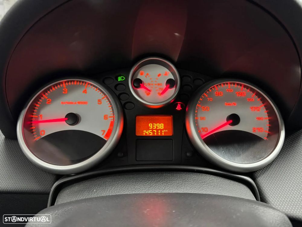 Peugeot 207 1.4 16V Open - 24