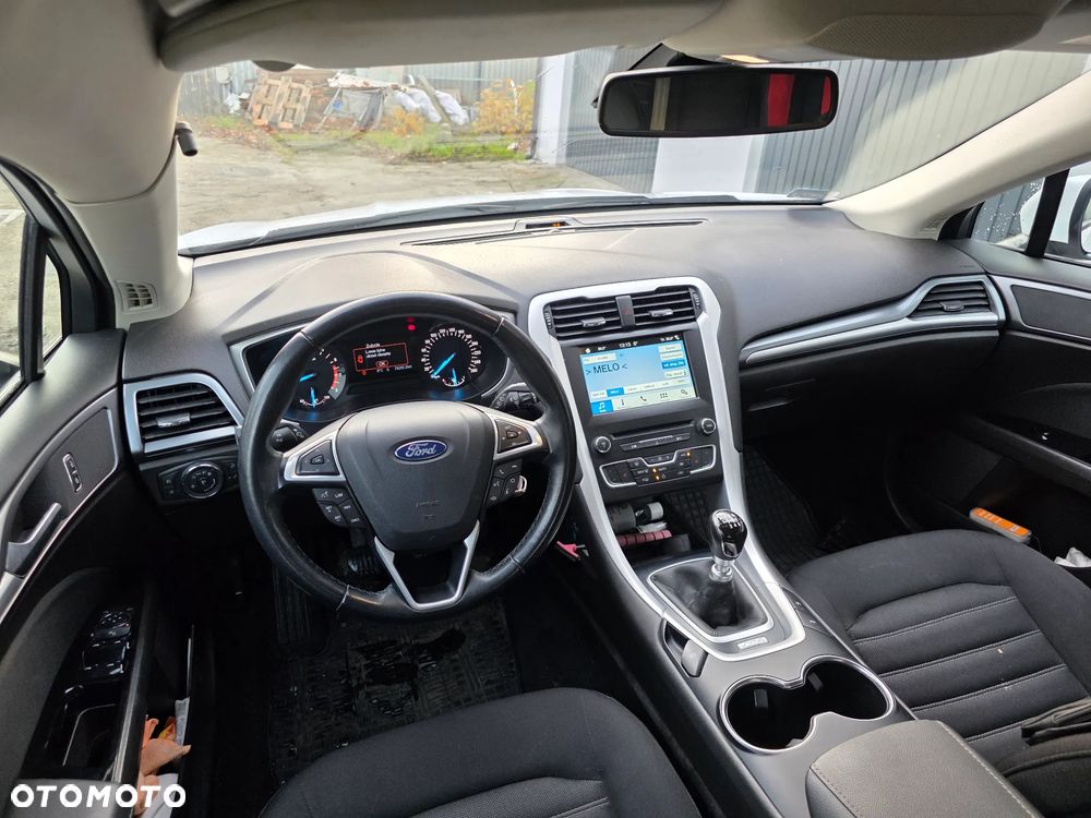 Ford Mondeo - 19